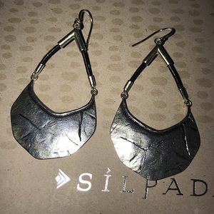 Silpada Badge of Beauty Earrings